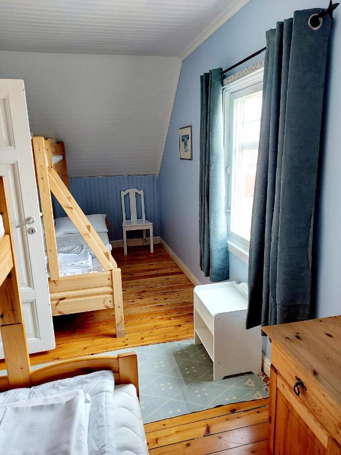Solrik Beliggenhet I Lofotens Storste Fiskevaer Villa Ballstad Exterior foto